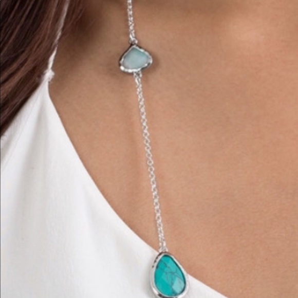 Chloe + Isabel 34” Necklace Faceted Beads UNIQUE Silver - Picture 7 of 9